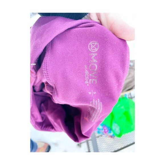 Move by Ardene Purple Crop Leggings Activewear Sport Sheer Leg Panels Sz S - Picture 8 of 9